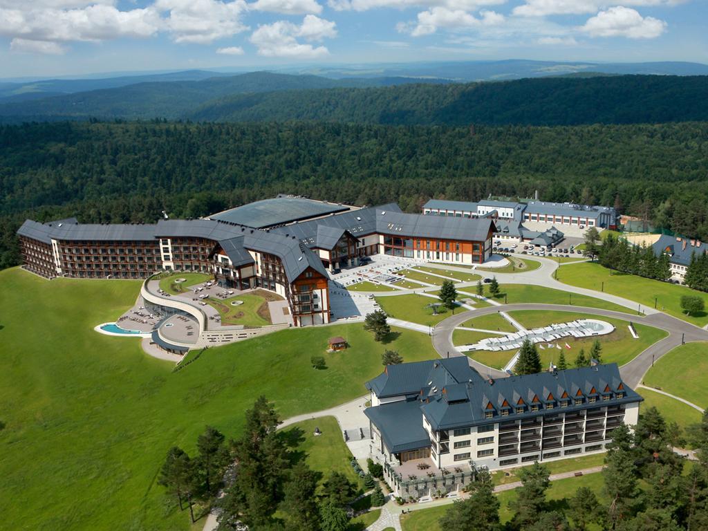 Hotel Arłamów Esterno foto