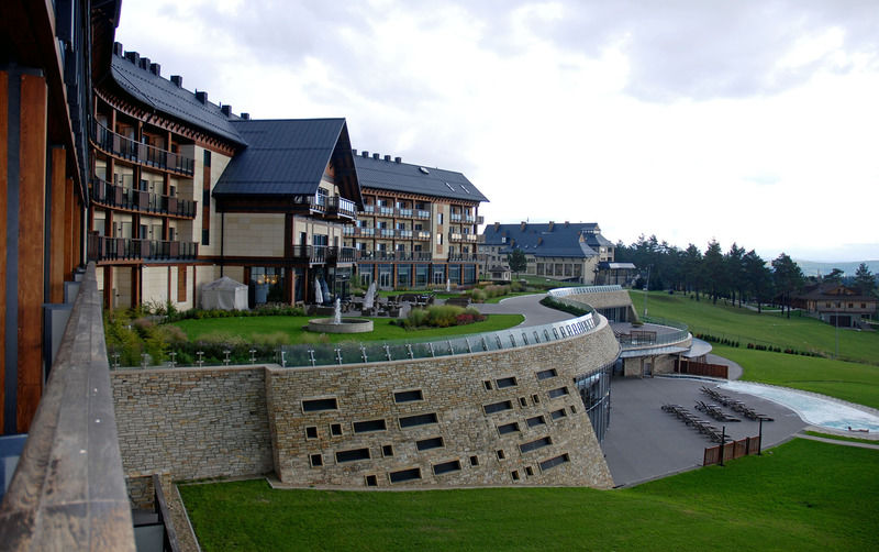 Hotel Arłamów Esterno foto