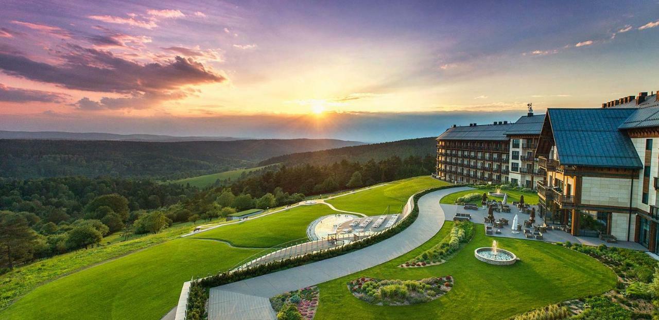 Hotel Arłamów Esterno foto